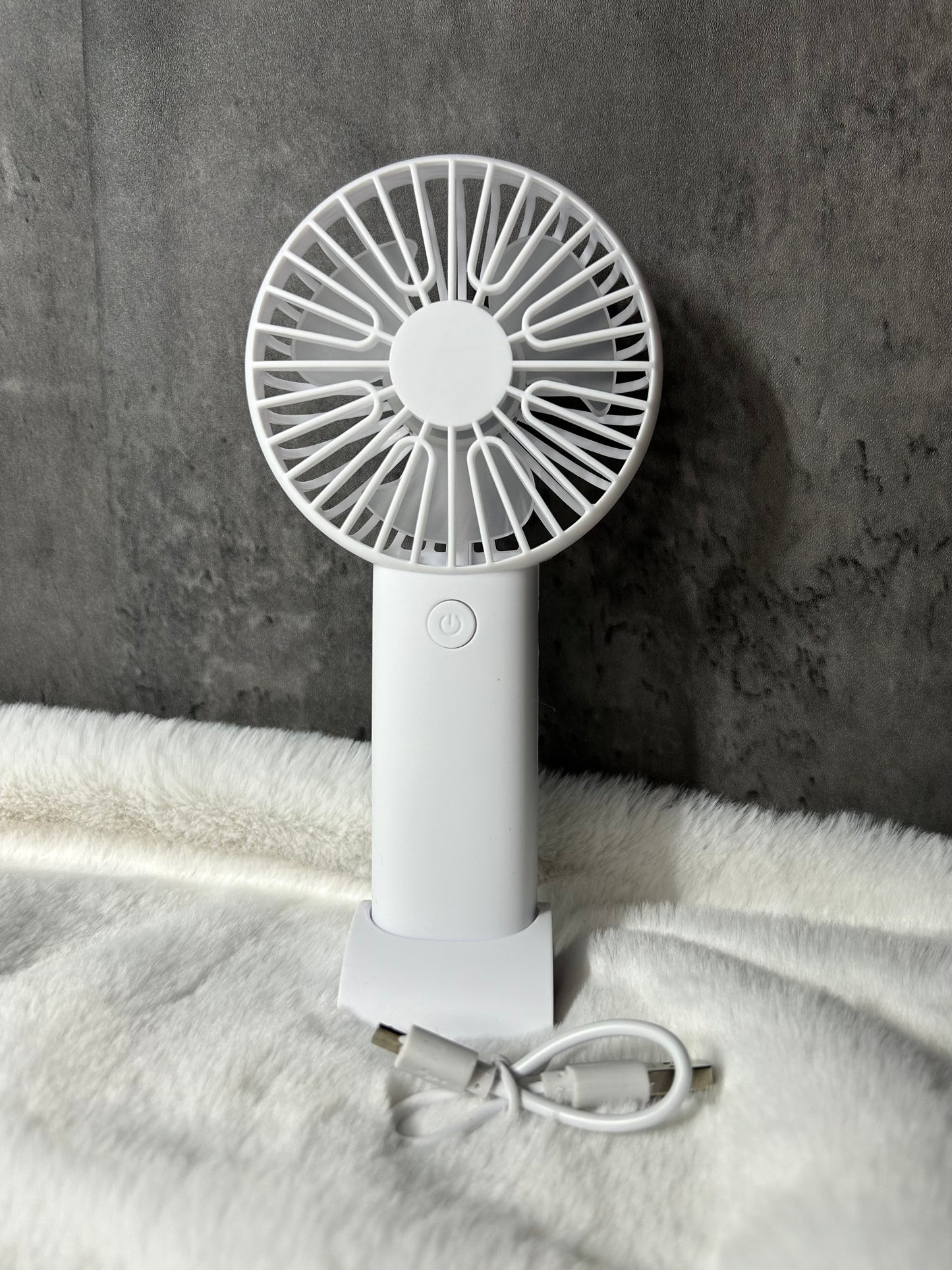 Handheld fan