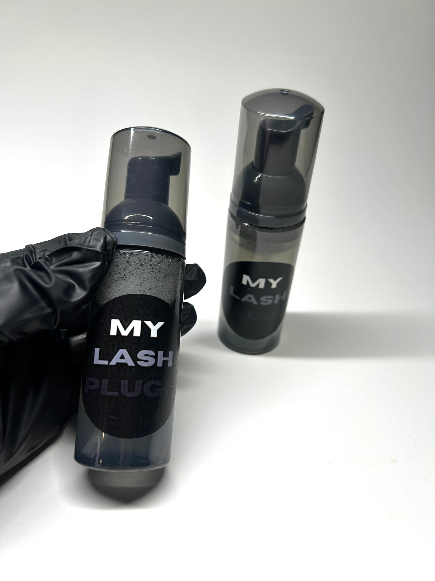 Lash shampoo