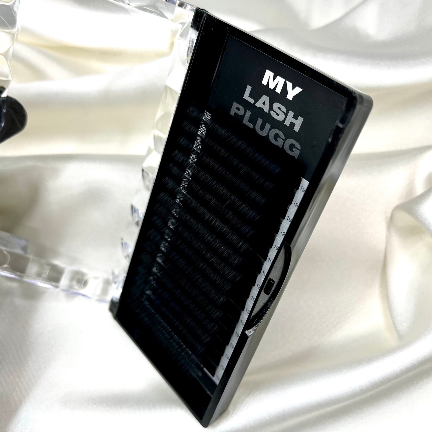 0.05 Cashmere Lash Trays | D curl